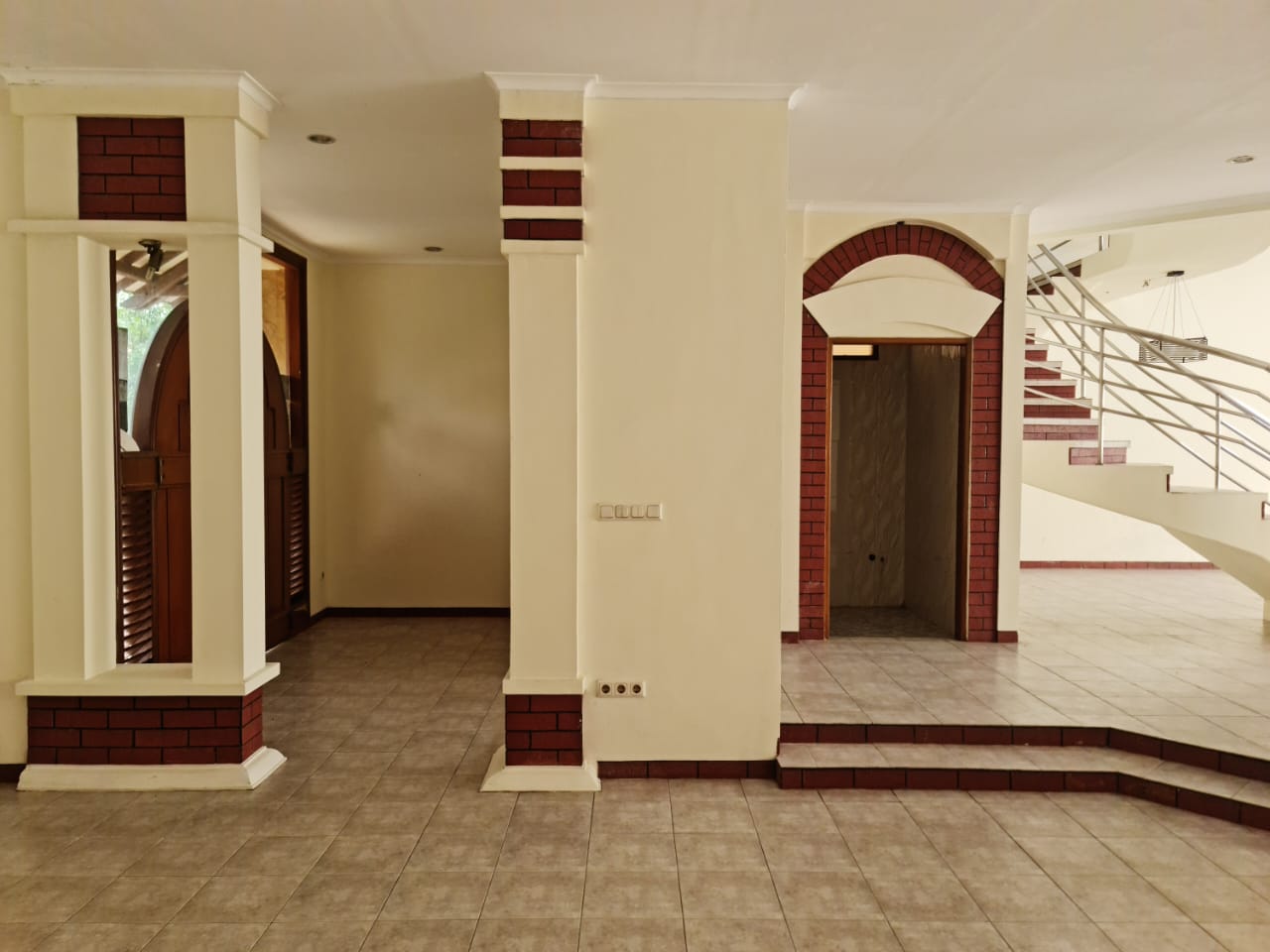 Rumah Dijual di Menteng Padma Lippo Cikarang